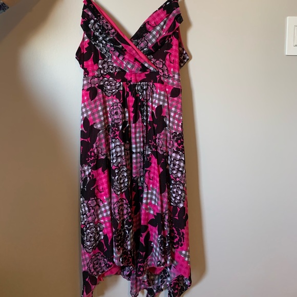 Ricki’s Sundress - Picture 1 of 3